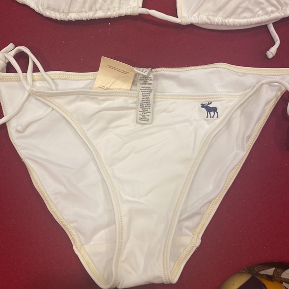 New with tags Abercrombie & Fitch white bikini M Top S bottom swimsuit - Picture 2 of 8